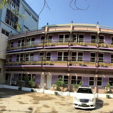 San Eain Hotel - Mandalaj Zewnętrze zdjęcie